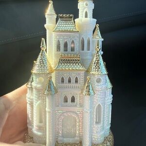 NWT Bath & Body Shop Works Disney Cinderella’s Castle Wallflower
